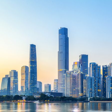 正规深圳翻译公司与个人翻译相比优势在哪些？