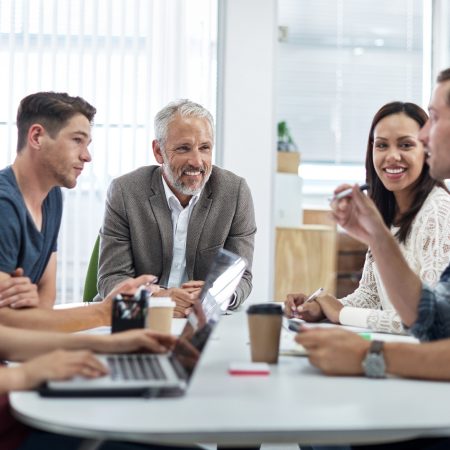 深圳专业可靠的翻译服务：如何找到合适的翻译公司？